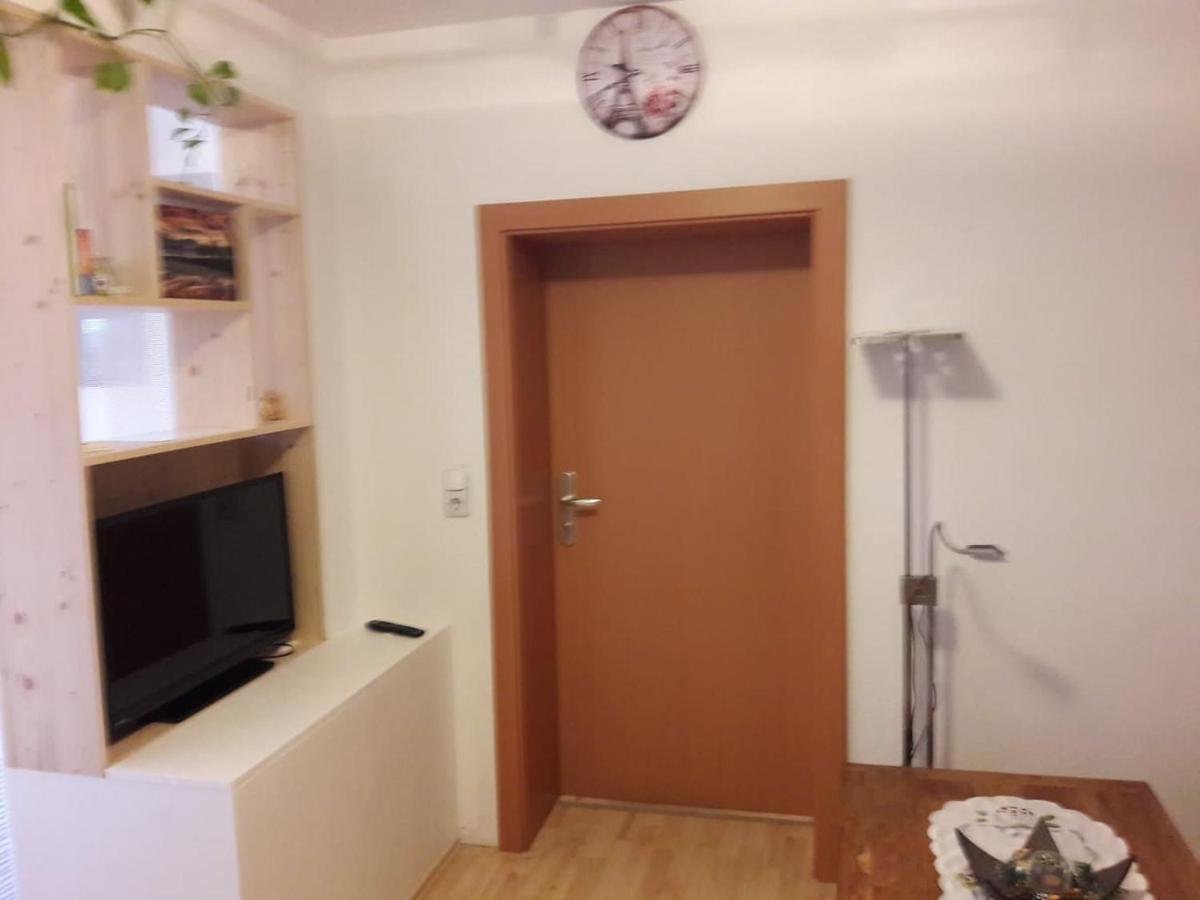 Ferienwohnung Brandstatter Виндишгарстен Экстерьер фото